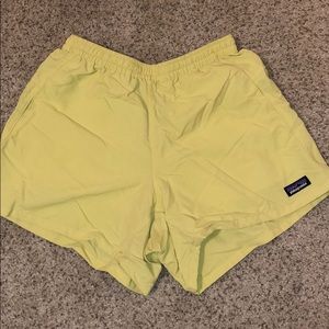 VERY RARE YELLOW PATAGOINA BAGGIES